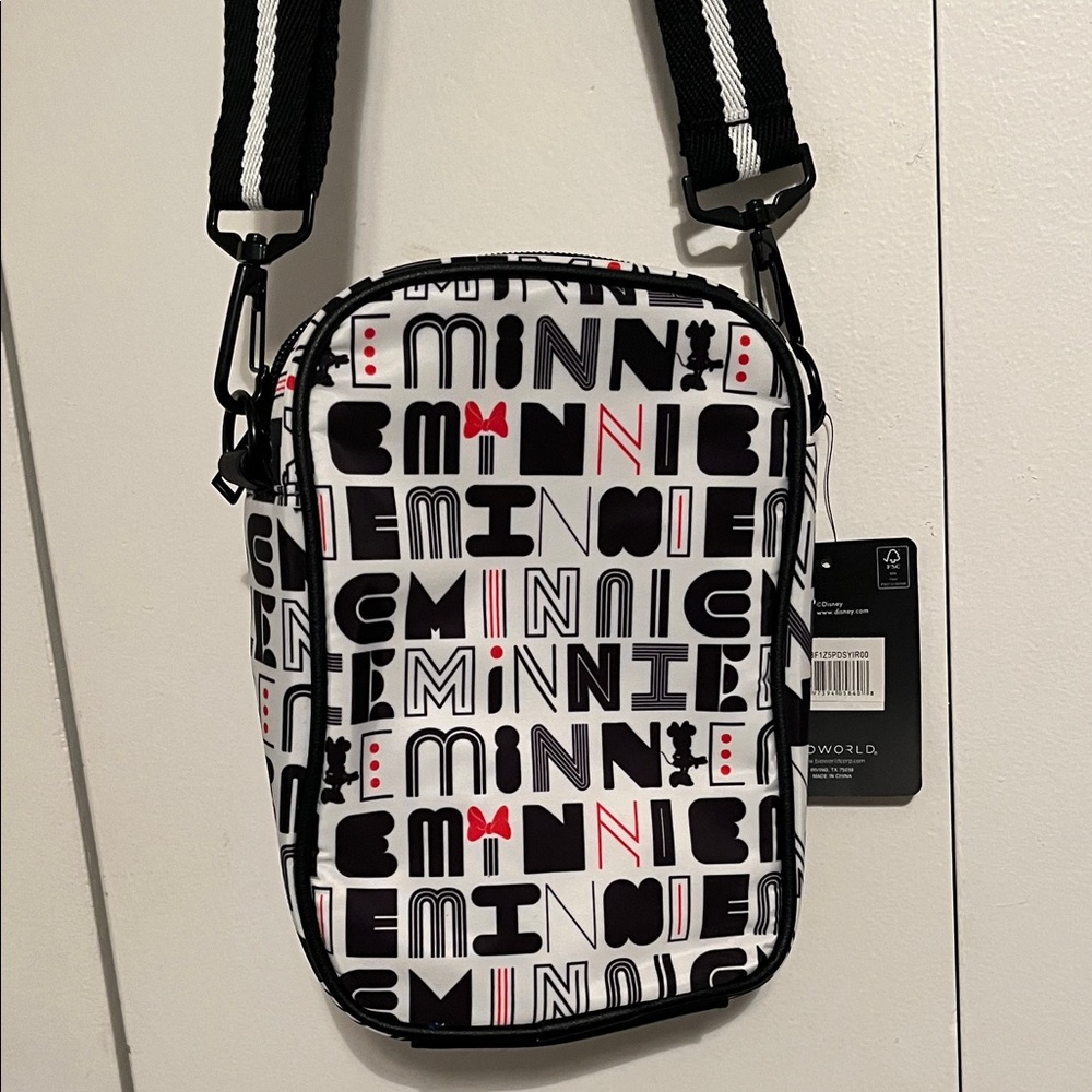 Bioworld Disney Minnie Mouse Black and Red Small Mini Messenger Bag Purse NWT - Picture 3 of 14